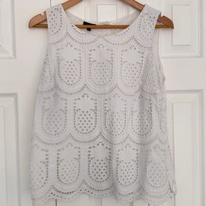 Talbots White Sleeveless Lace Blouse 100% cotton size medium